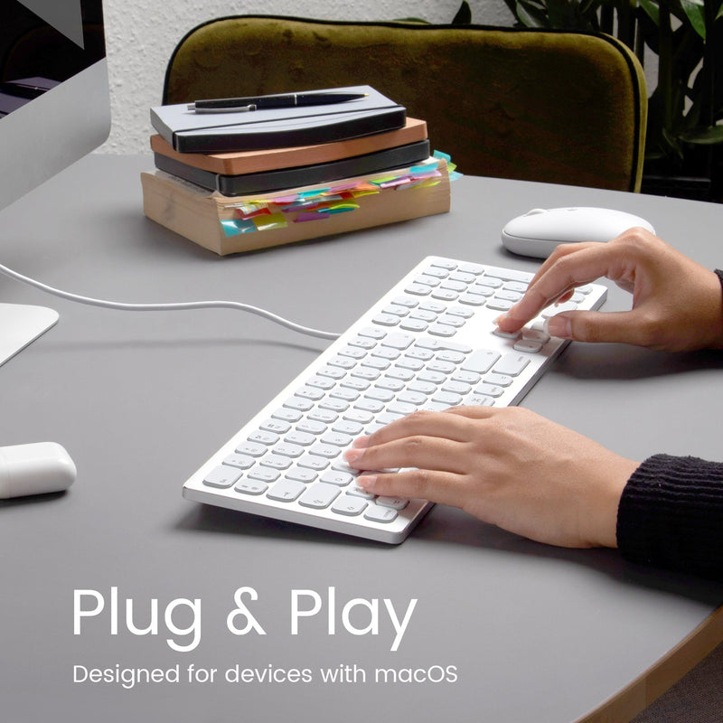 PERIBOARD-325 - Wired Backlit Mac Keyboard Quiet key extra USB ports with no manufacturer mark. Designed for devices with macOS.